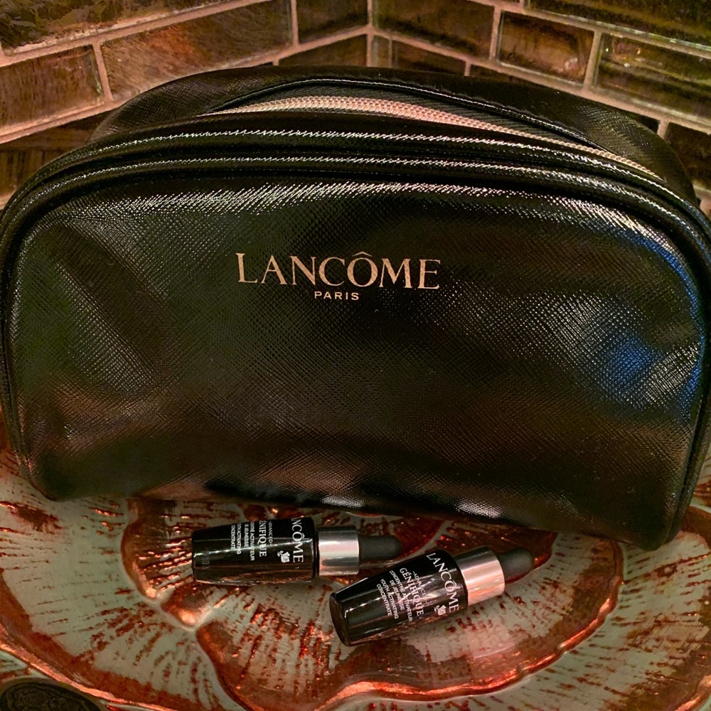 LANCÔME Signature Small Train Case & Genifique